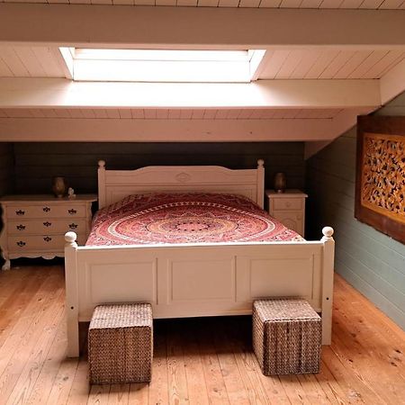 Comfortable Chalet In A Unique Location In Forest Essen Екстериор снимка